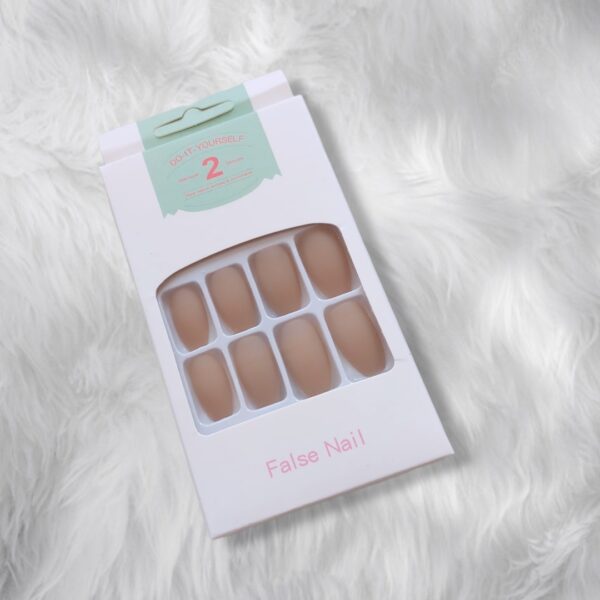 Skin Nails + Mini Nail Kit