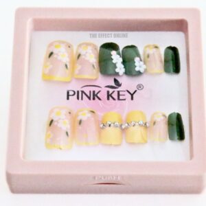 12 pc nails set Daisy Green