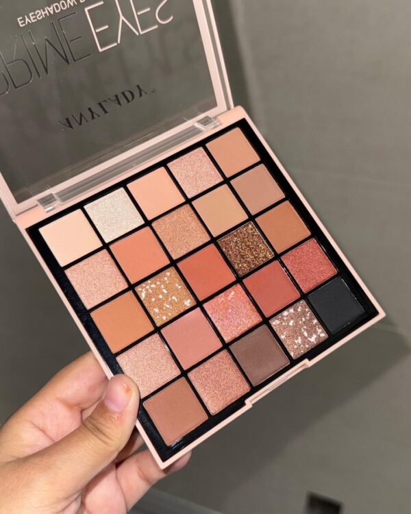 113555 Anylady Prime Eyes Eyeshadow palette