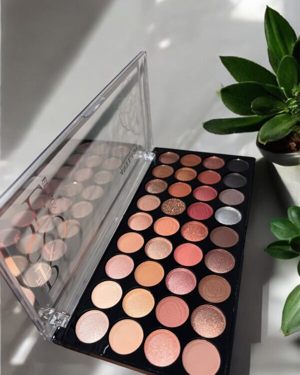 146249 ANYLADY Rose Edition Eyeshadow Palette